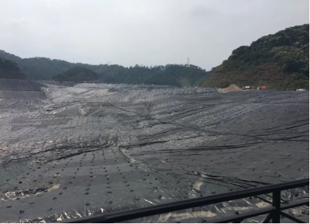 垃圾分類處理迫在眉睫,引進三盛有機垃圾處理器是關鍵 垃圾分類處理迫在眉睫,引進三盛有機垃圾處理器是關鍵